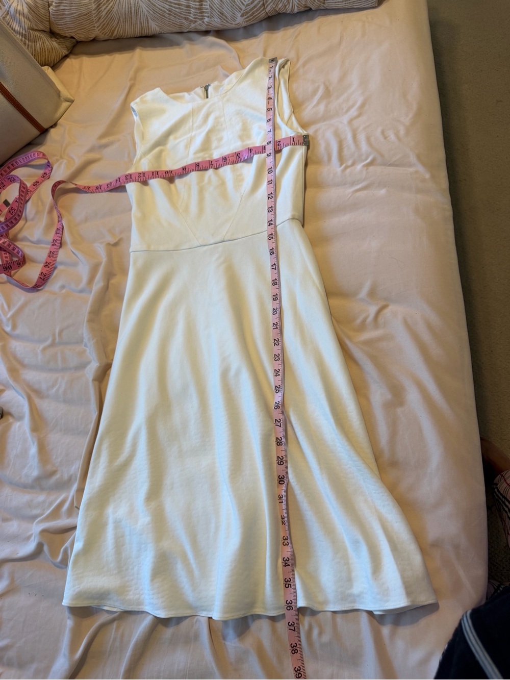Sleeveless Cream/Off white Midi Dress